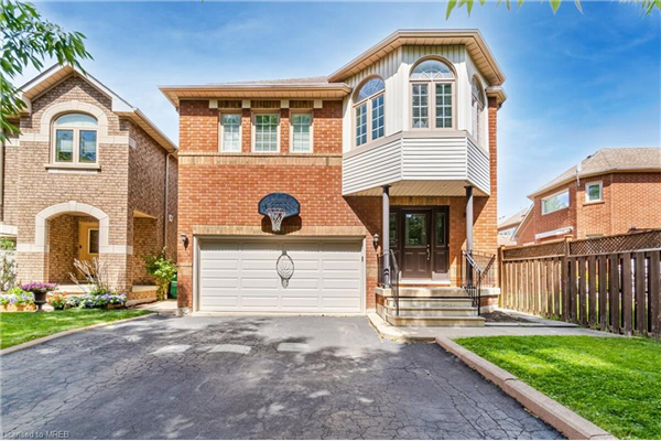 388 Turnberry Crescent, Peel