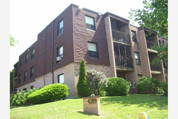 4209 Hixon Street, Beamsville