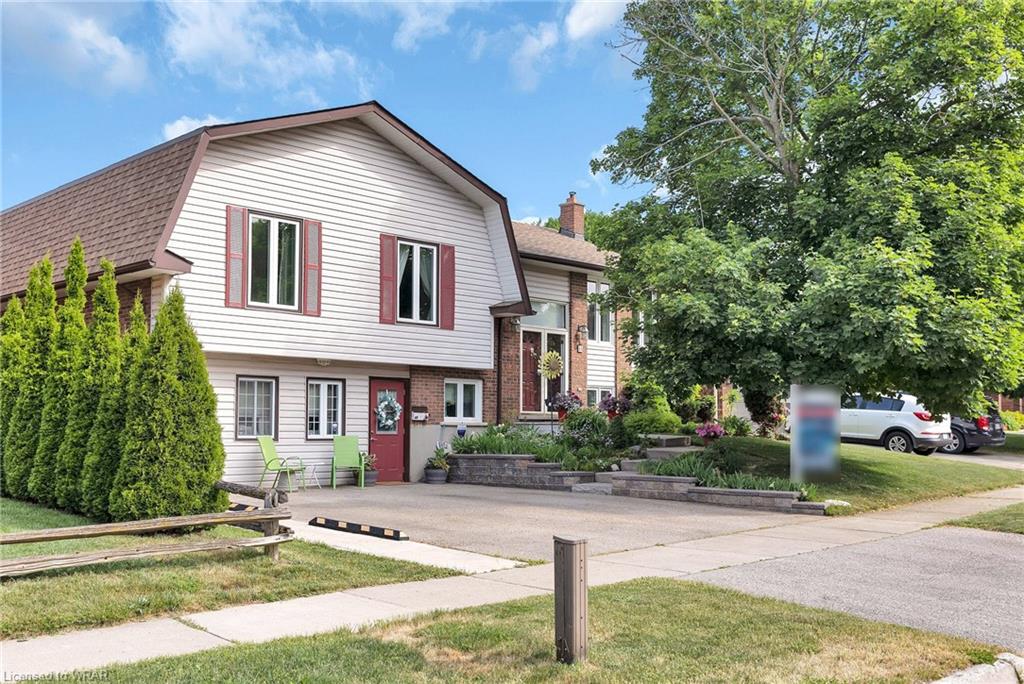 45 Columbus Crescent