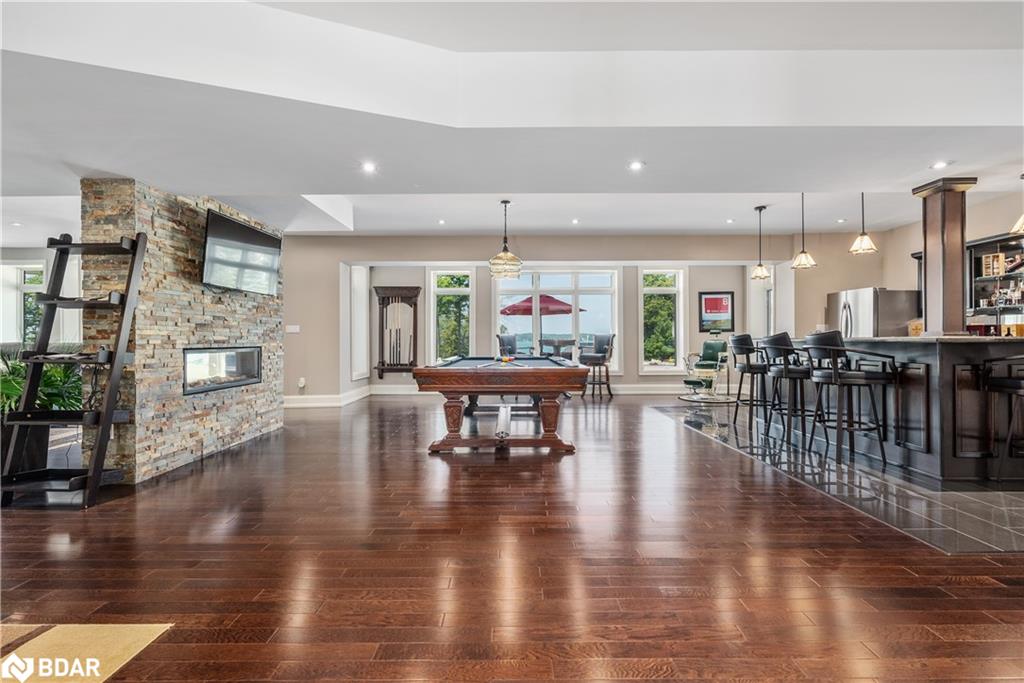 1020 Shoreview Drive