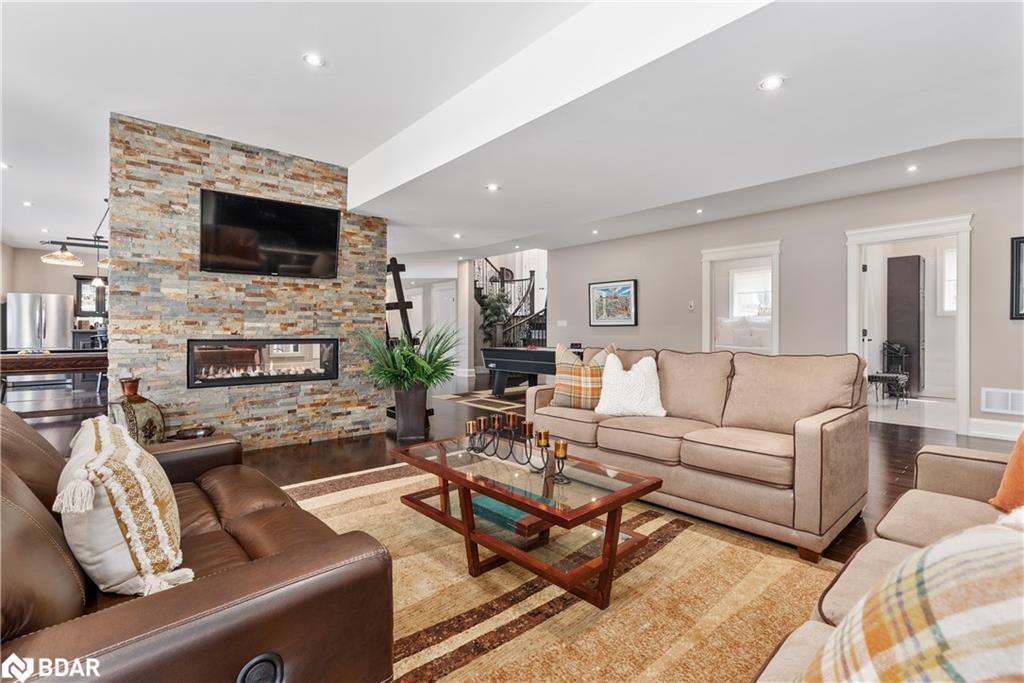1020 Shoreview Drive