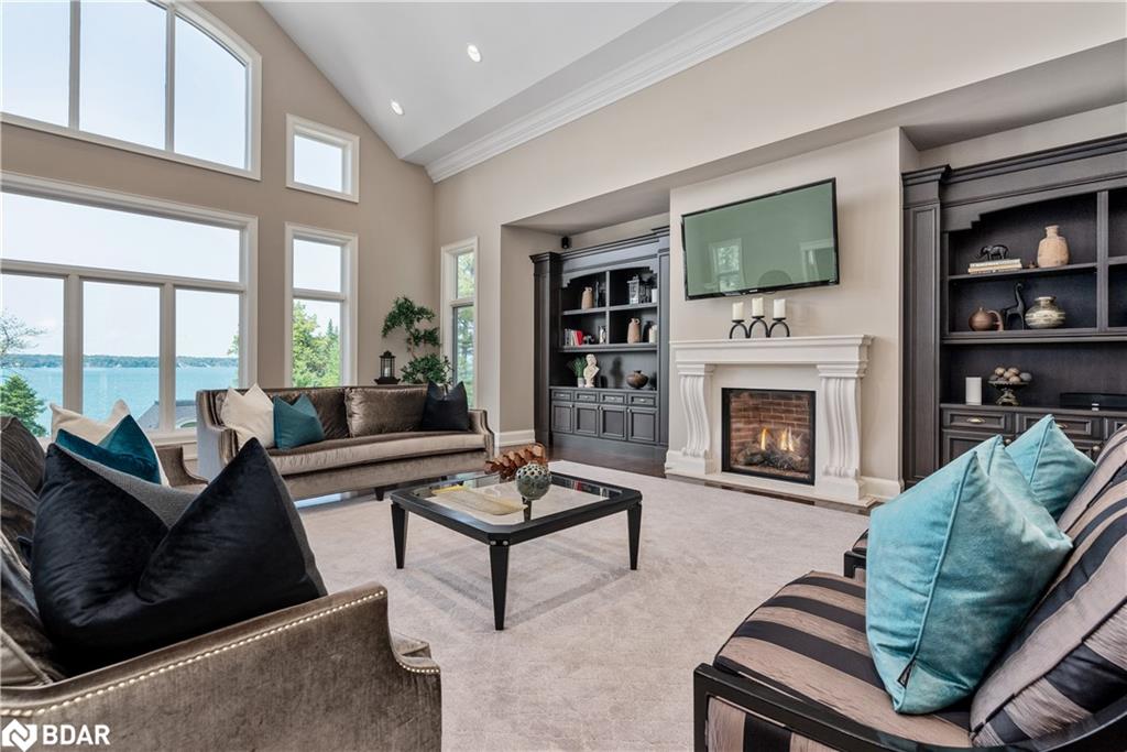 1020 Shoreview Drive