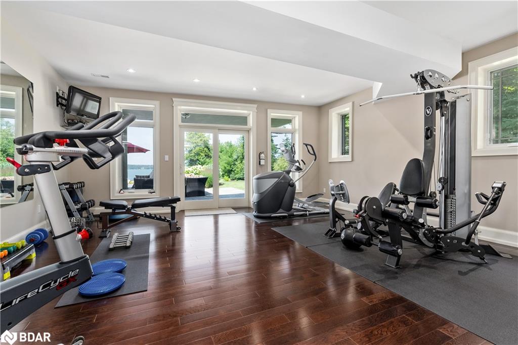 1020 Shoreview Drive