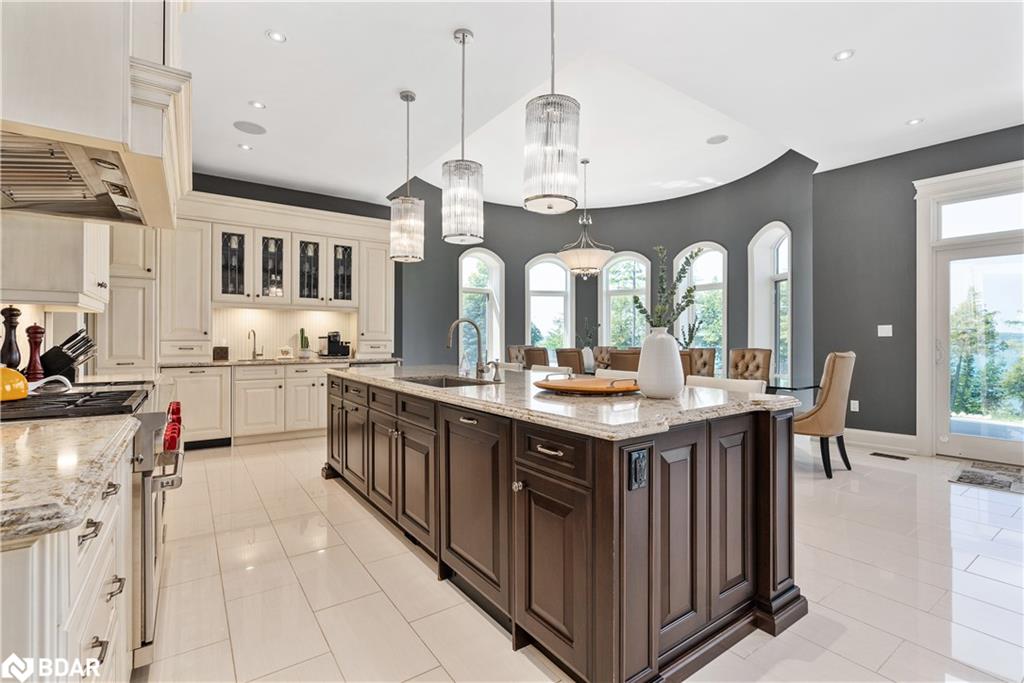 1020 Shoreview Drive