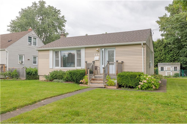 180 Gadsby Avenue, Welland