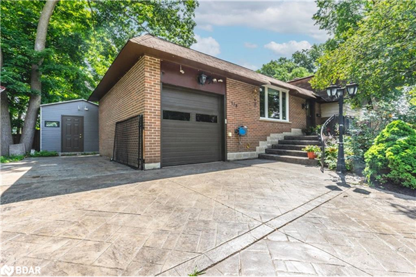 138 Springdale Drive, Barrie
