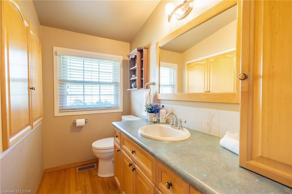 Listing 40469966 - Large Photo # 25