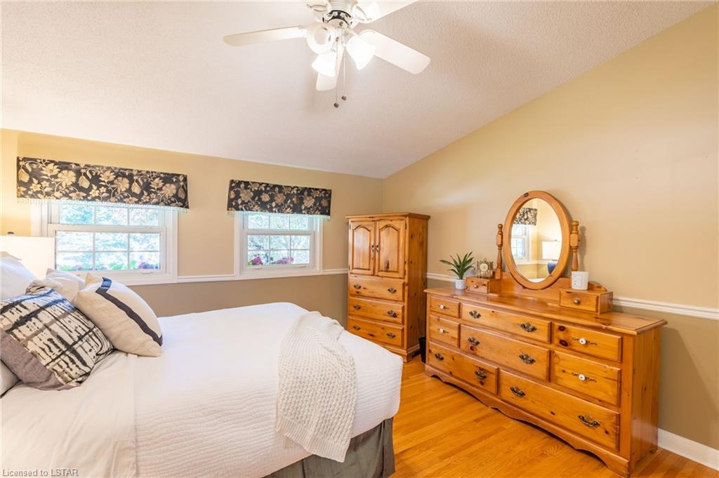 Listing 40469966 - Large Photo # 19