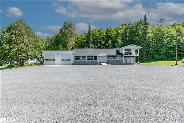 949 Raymond Road, Muskoka Lakes
