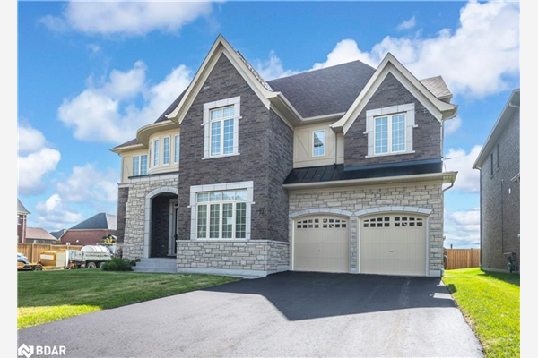 12 Thompson Way, Springwater