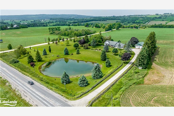 2434 County 42 Road, Clearview