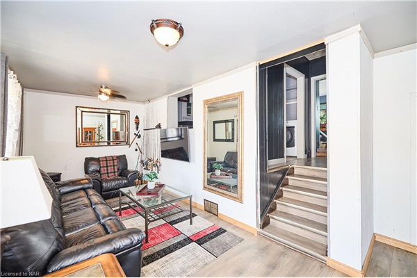 459 East Main Street, Welland