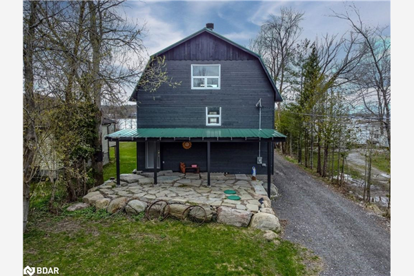 142 Duck Bay Road, Waubaushene