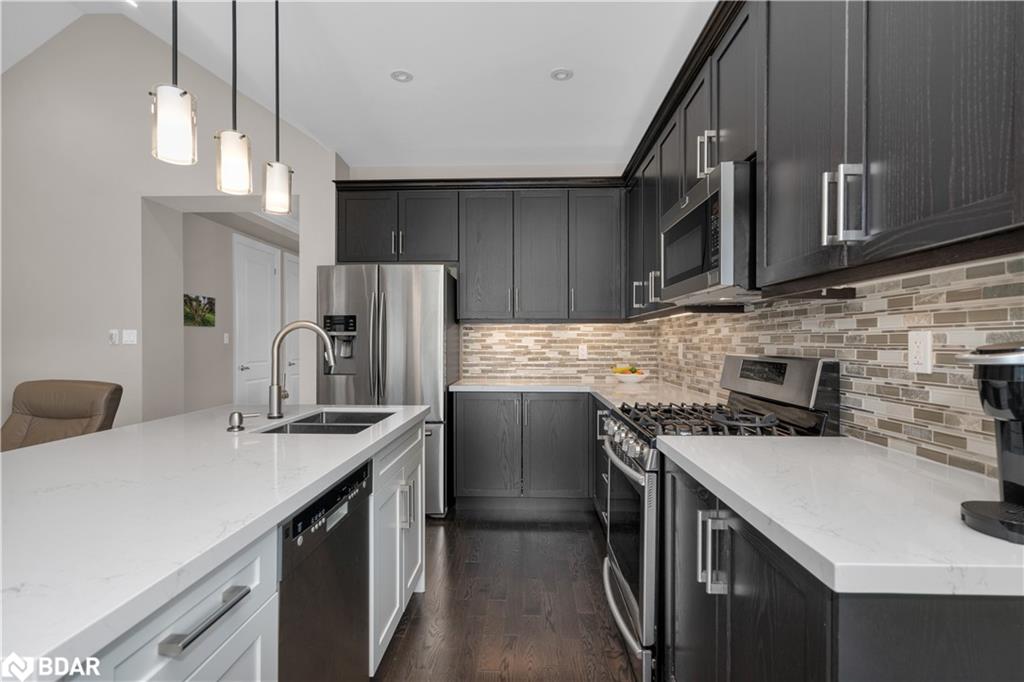 Listing 40474479 - Large Photo # 12