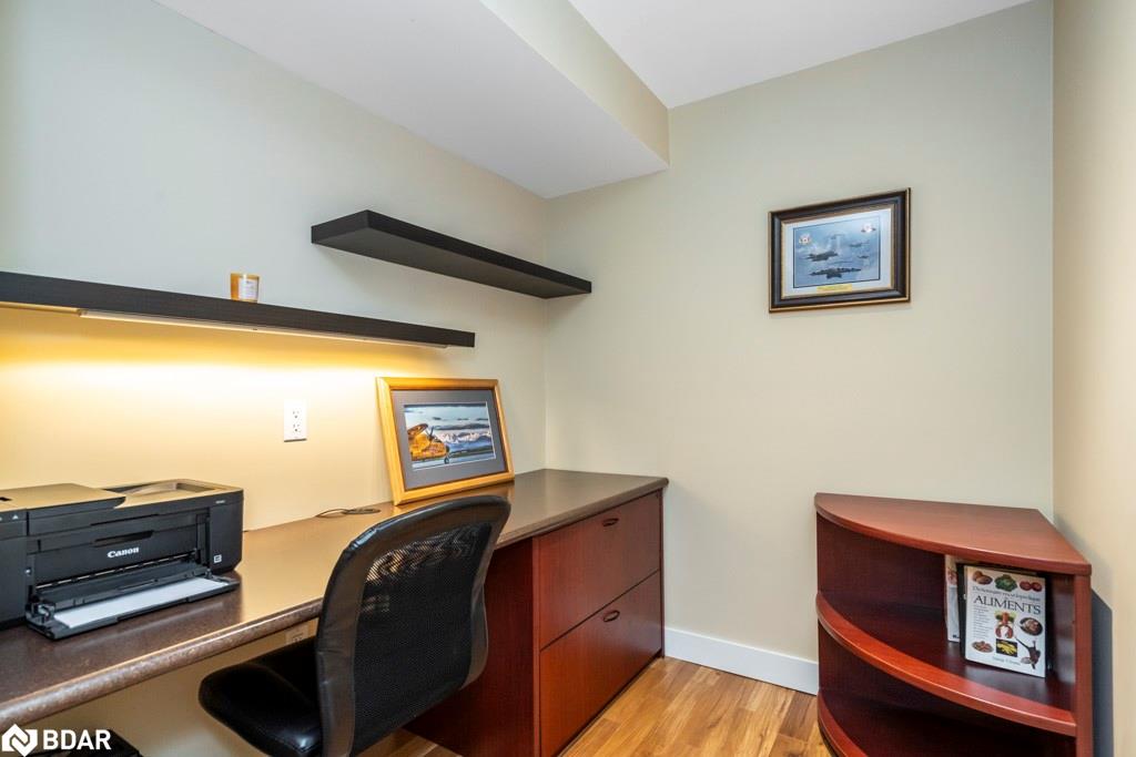 Listing 40475210 - Large Photo # 24