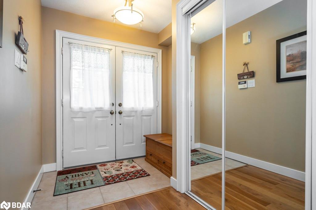 Listing 40475210 - Large Photo # 4