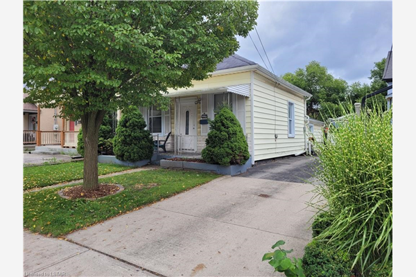 629 Elias Street, London