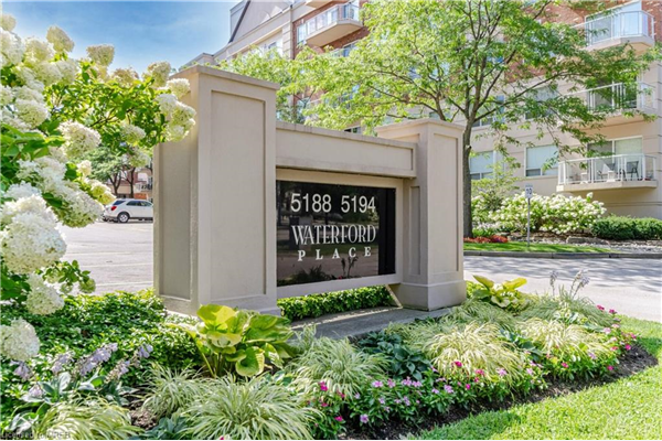 5188 Lakeshore Road, Burlington