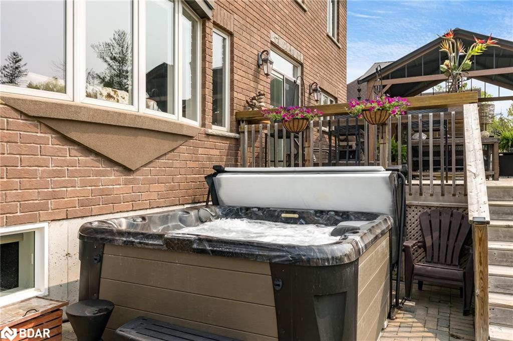 Listing 40476128 - Large Photo # 32