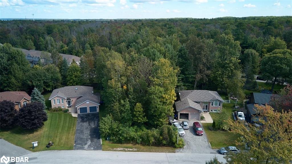 11 Deerrun Place