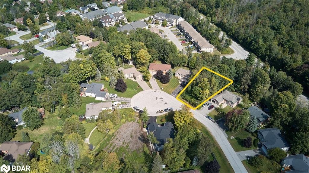 11 Deerrun Place