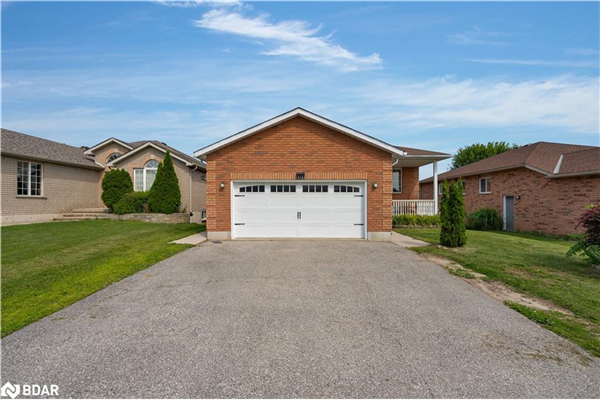 212 Livingstone Street E, Barrie
