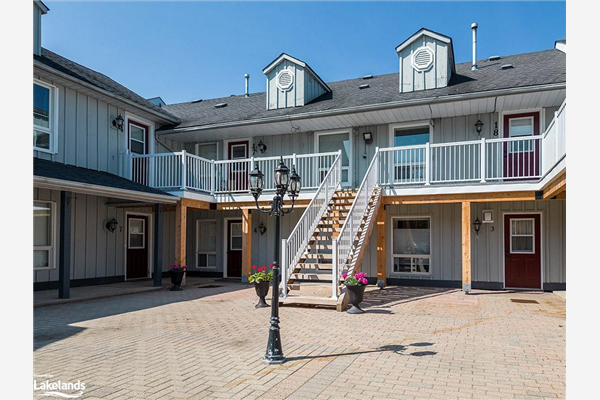 891 River Road W, Wasaga Beach