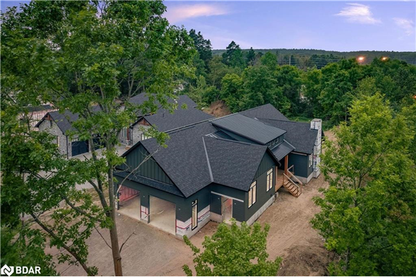 21 Heatherwood Drive, Midhurst