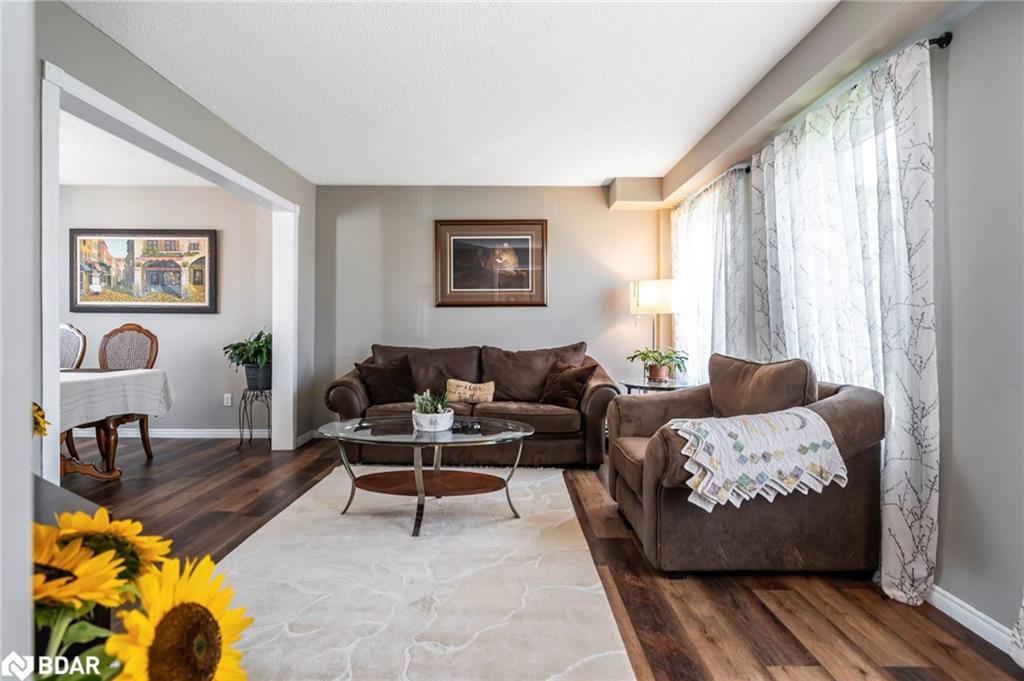 Listing 40478639 - Large Photo # 4