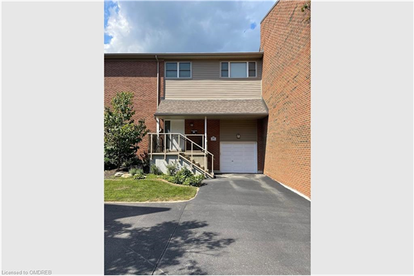 1330 Hampton Street, Oakville