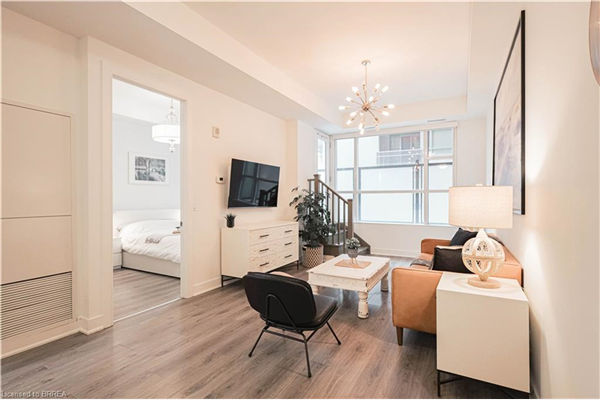 150 Main Street W, Hamilton