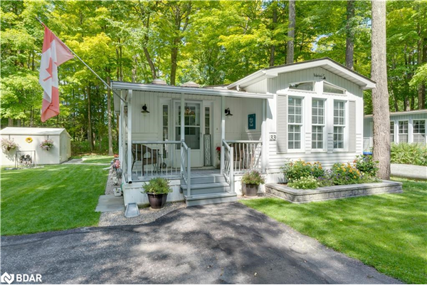 33 The Boardwalk, Wasaga Beach