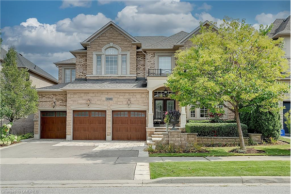 3089 Saddleworth Crescent, Oakville