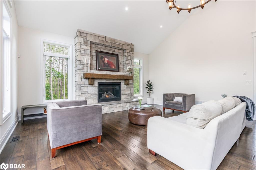 105 Mennill Drive