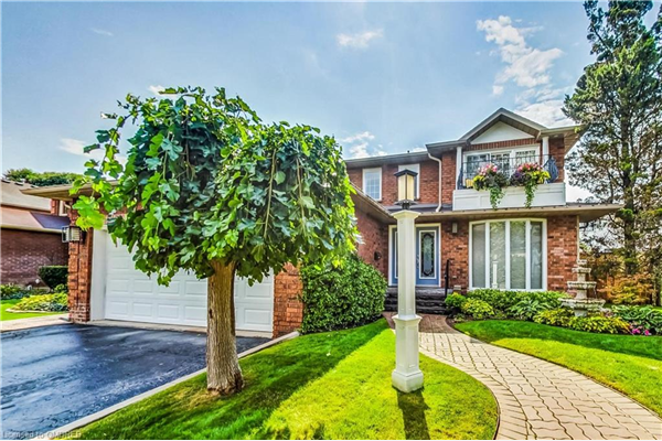 3549 Wilmot Crescent, Oakville