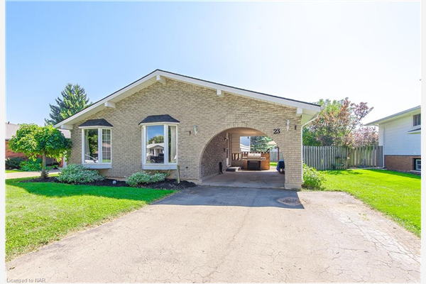 23 Glenayr Place, Welland