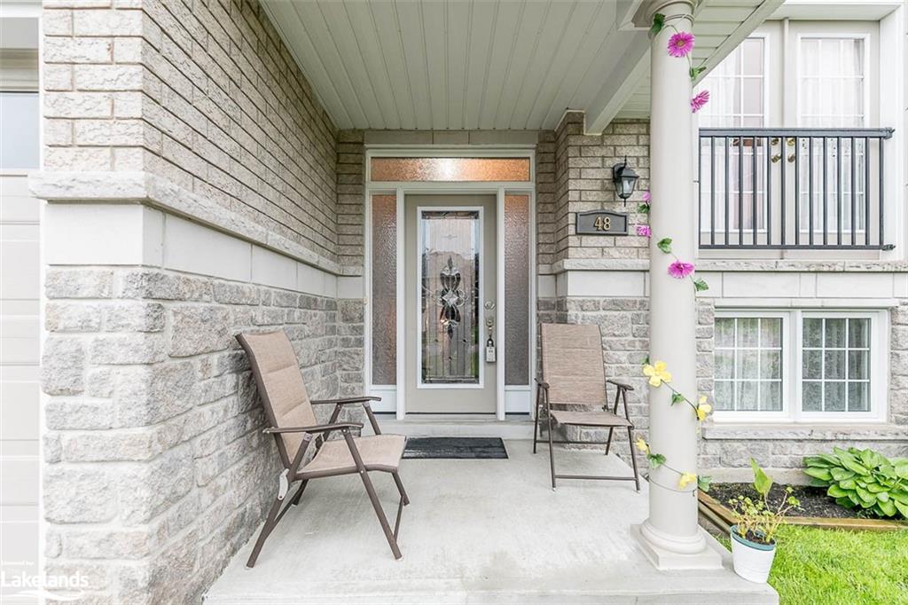 48 White Sands Way