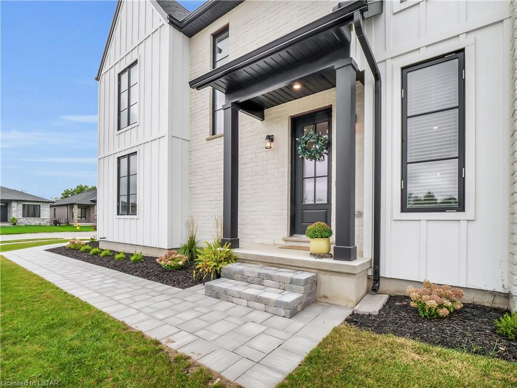 41 Alexander Circle