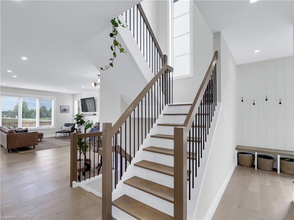 41 Alexander Circle