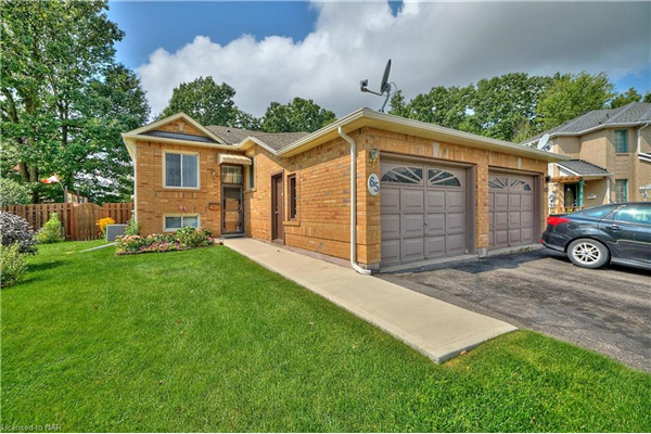 65 Jefferson West Court, Welland