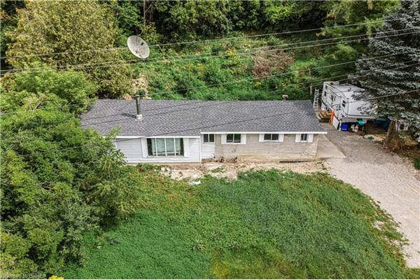 1867 Brantford Highway, Cambridge
