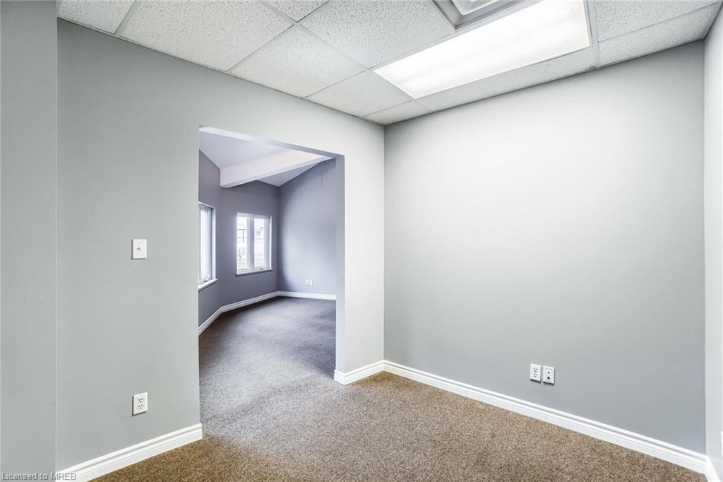 1015 Ridgeway Road