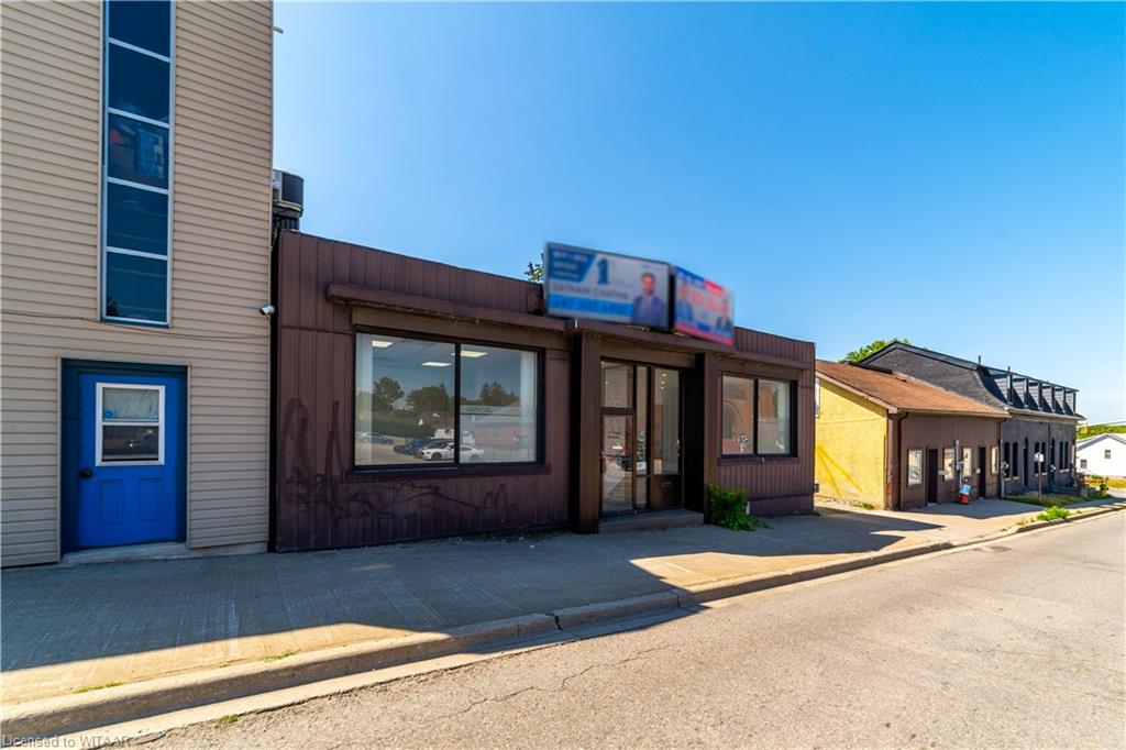 290 Dundas Street