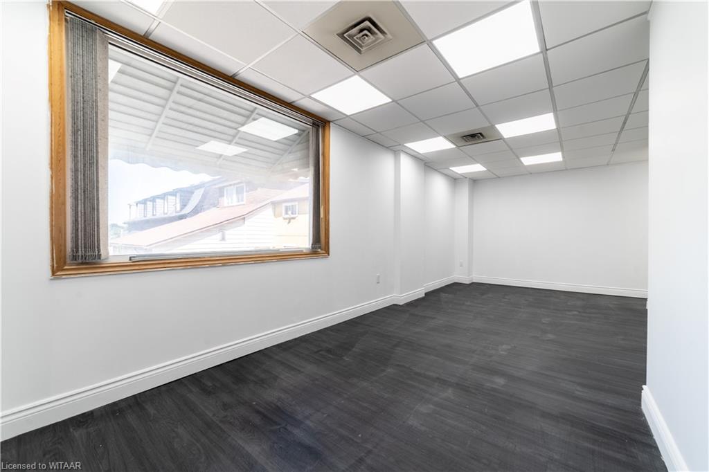 290 Dundas Street
