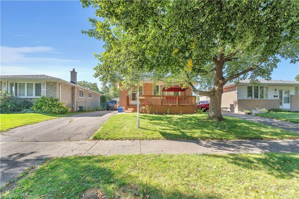 116 Alayne Crescent
