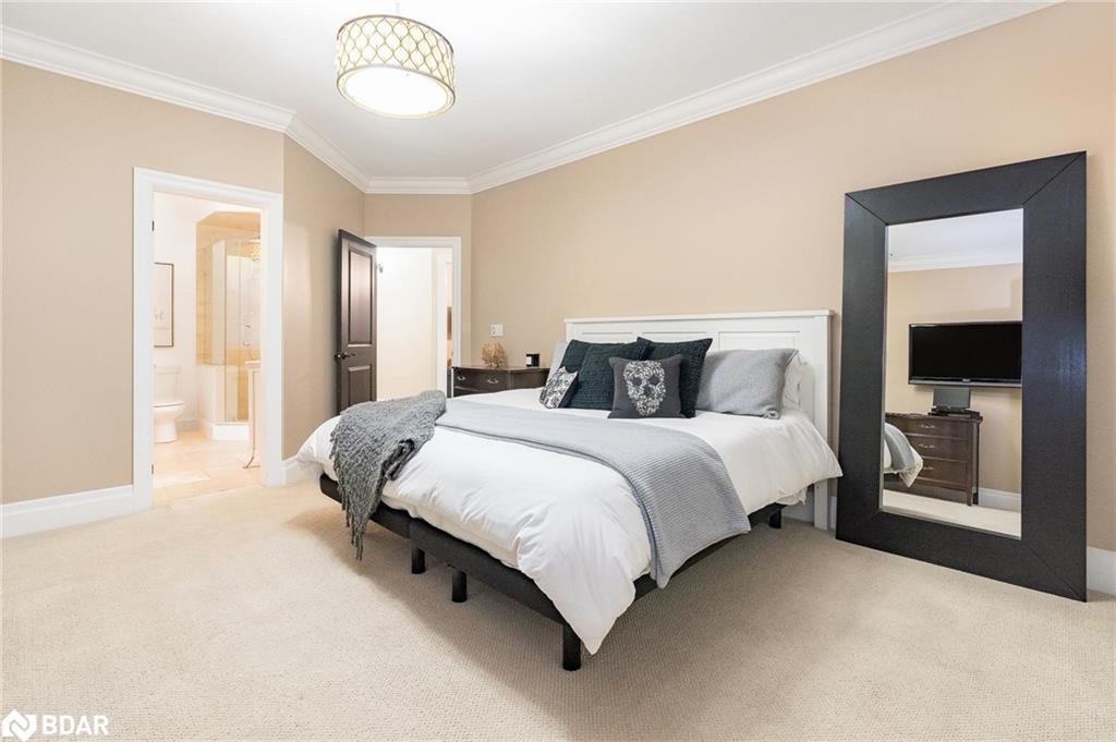 62 Wasaga Sands Drive