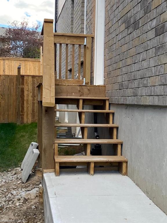 2779 Doyle Drive, #lower unit