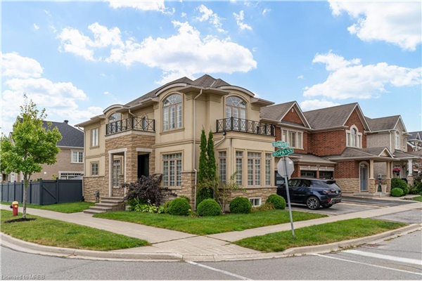 4650 Harbottle Road, Burlington