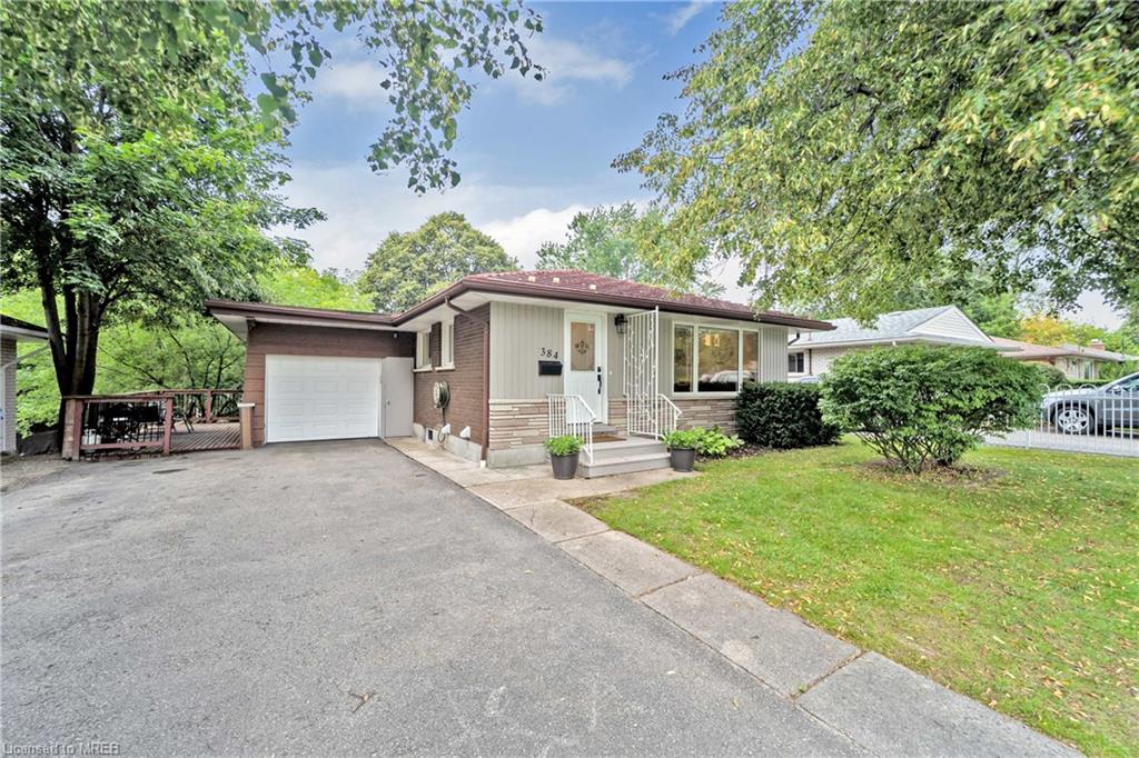 384 Victoria Road N