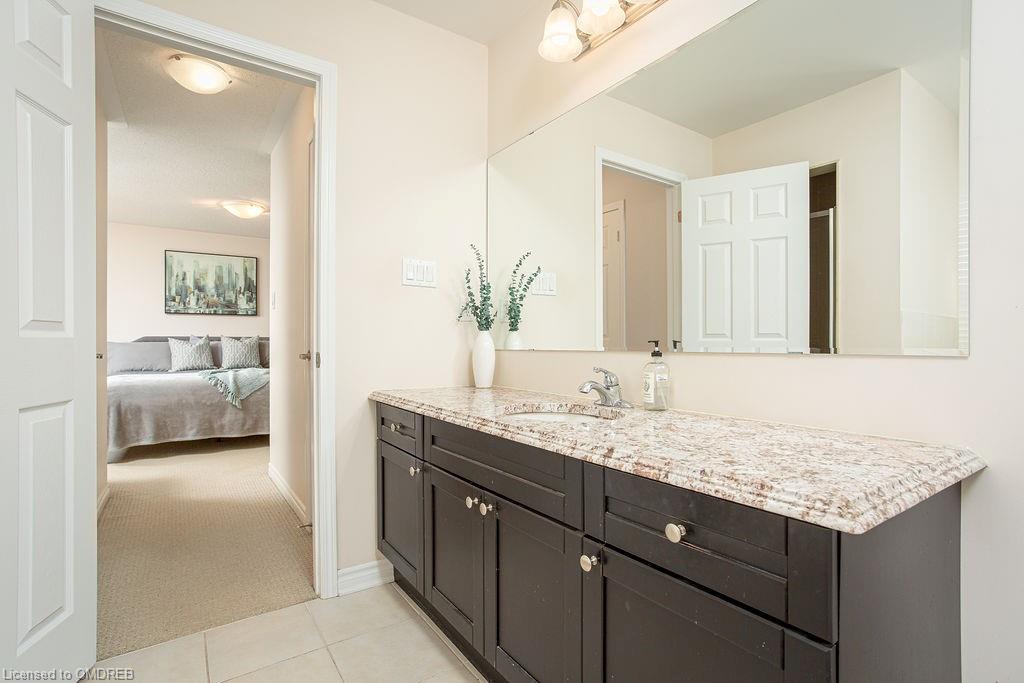 Listing 40484092 - Large Photo # 33